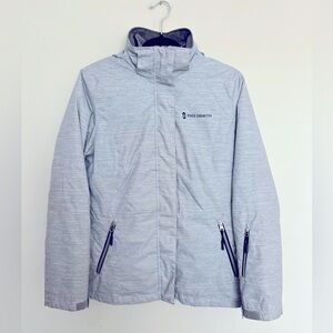 ⭐️ Free Country Women’s Light Gray Puffer Jacket Size S